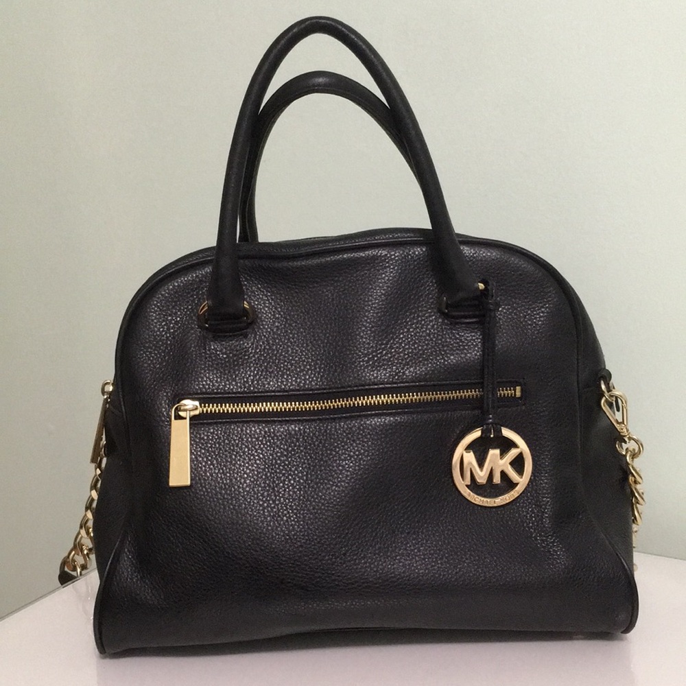 Michael Kors black leather handbag/ purse